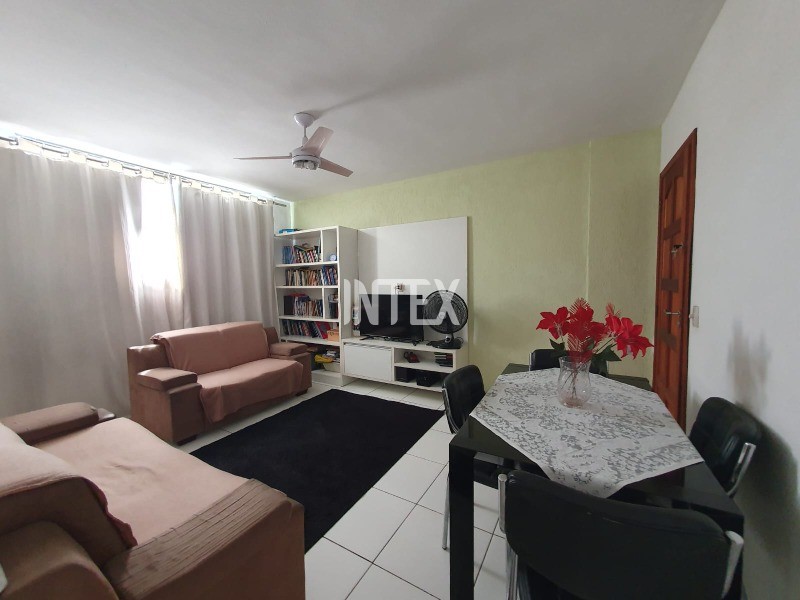 Apartamento à venda com 2 quartos, 78m² - Foto 3