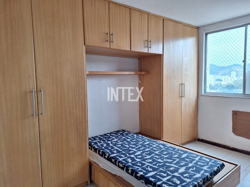 Apartamento à venda com 2 quartos, 70m² - Foto 8