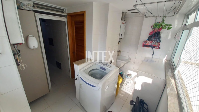 Apartamento à venda com 4 quartos, 169m² - Foto 33