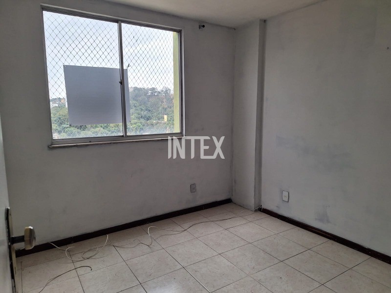 Apartamento à venda com 2 quartos, 70m² - Foto 6