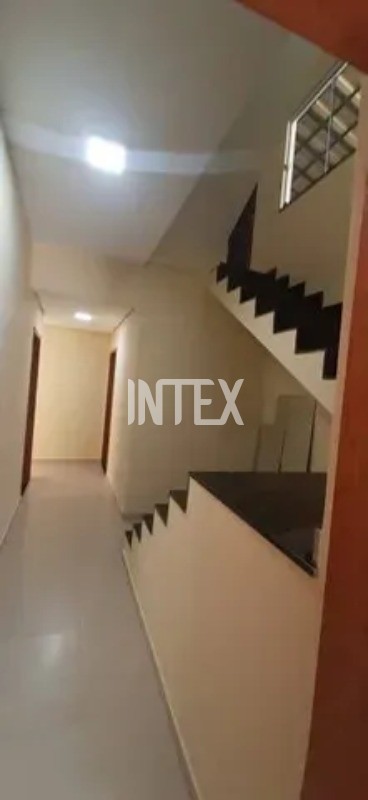 Casa à venda com 4 quartos, 390m² - Foto 6