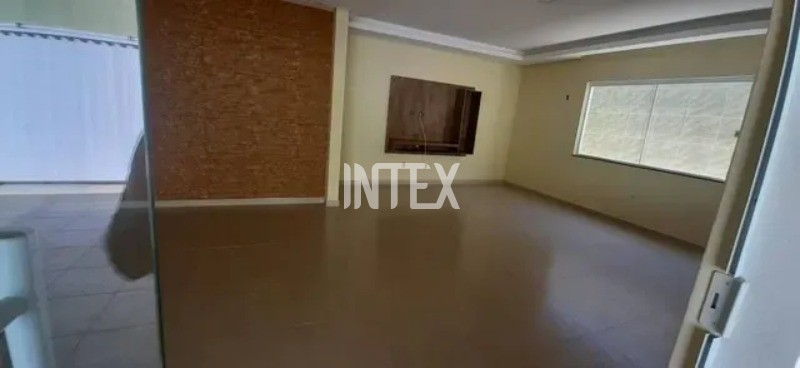 Casa à venda com 4 quartos, 390m² - Foto 5