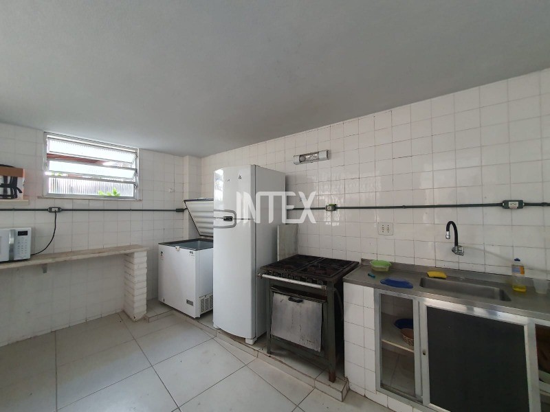 Apartamento à venda com 2 quartos, 110m² - Foto 24