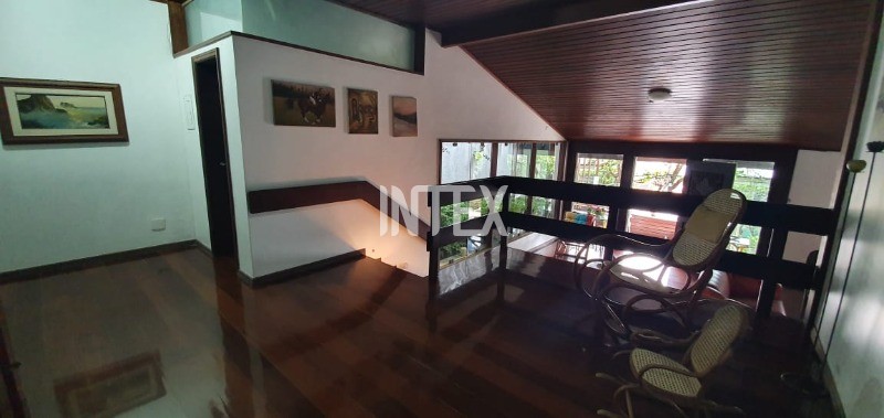 Casa à venda com 4 quartos, 414m² - Foto 6