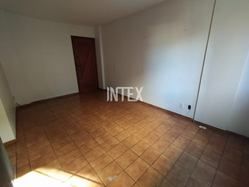 Apartamento à venda com 2 quartos, 60m² - Foto 5