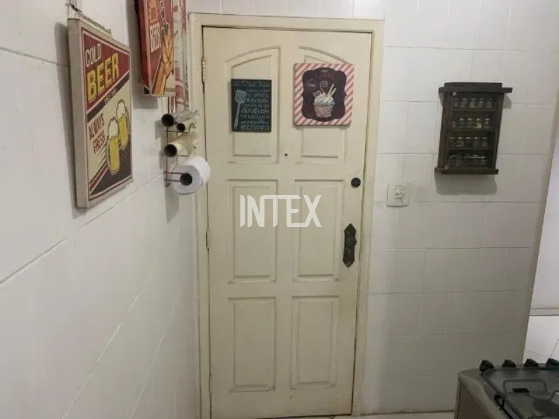 Apartamento à venda com 1 quarto, 41m² - Foto 4