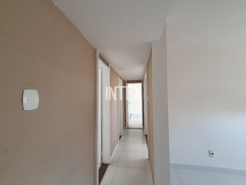 Apartamento à venda com 2 quartos, 110m² - Foto 5