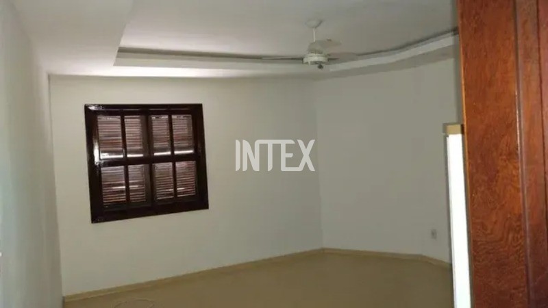 Casa à venda com 4 quartos, 198m² - Foto 8