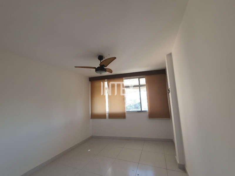 Apartamento à venda com 2 quartos, 110m² - Foto 6