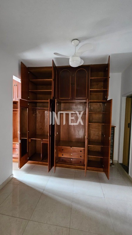 Apartamento à venda com 2 quartos, 72m² - Foto 7