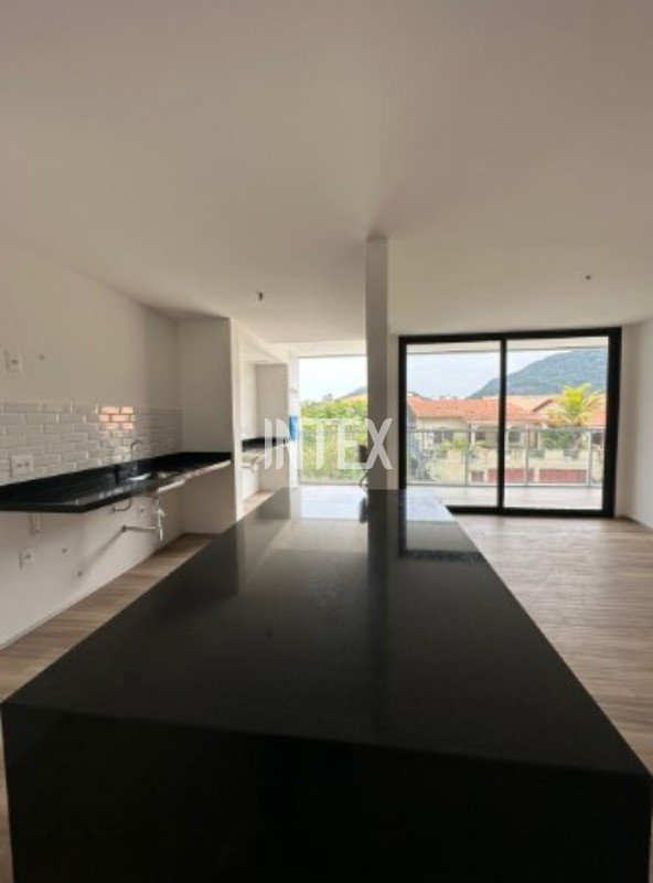 Apartamento à venda com 2 quartos, 90m² - Foto 8