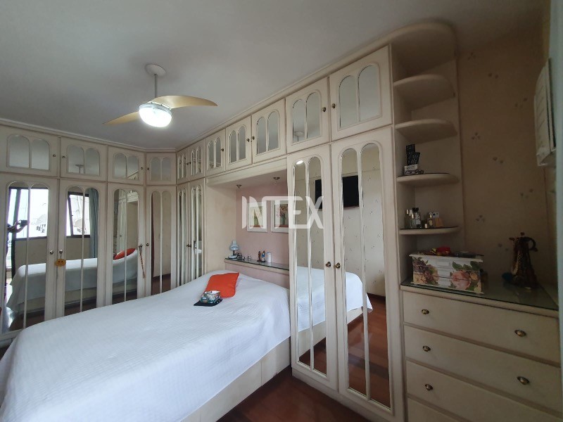 Apartamento à venda com 4 quartos, 195m² - Foto 37