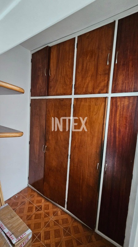 Apartamento à venda com 2 quartos, 72m² - Foto 9