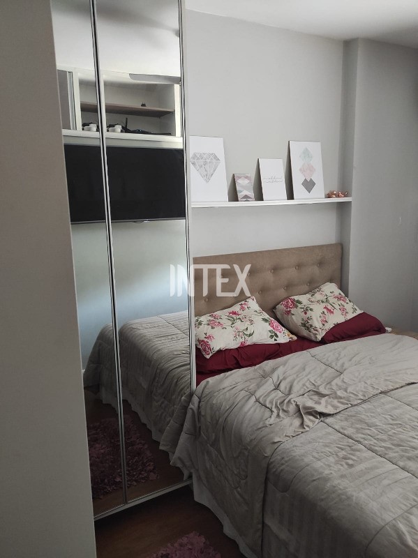 Apartamento à venda com 3 quartos, 114m² - Foto 9