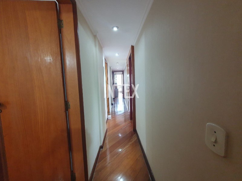 Apartamento à venda com 4 quartos, 195m² - Foto 32