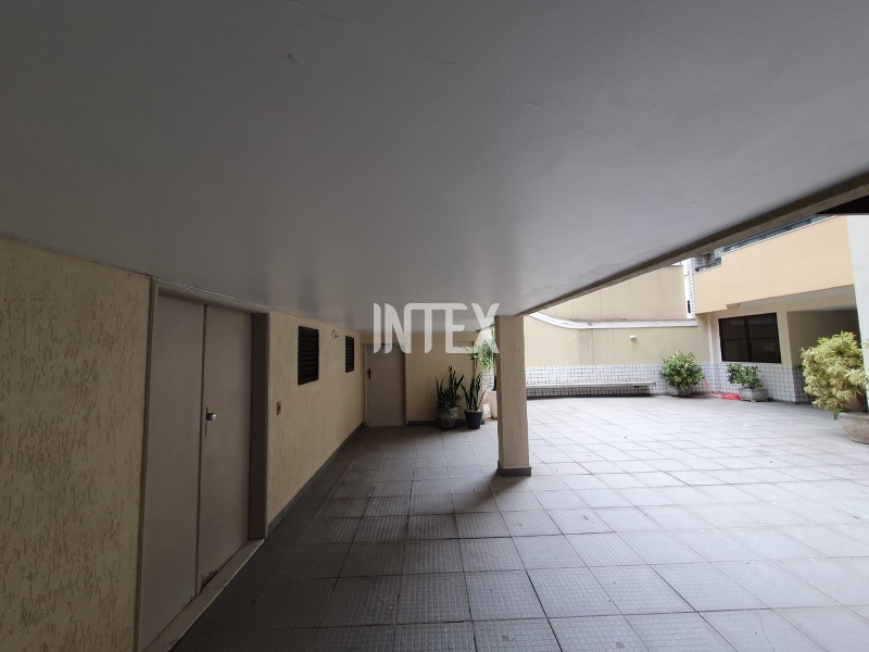 Apartamento à venda com 4 quartos, 195m² - Foto 48