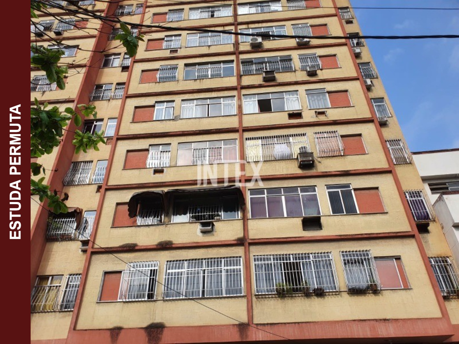 Apartamento à venda com 3 quartos, 109m² - Foto 2