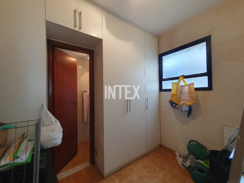 Apartamento à venda com 4 quartos, 195m² - Foto 43