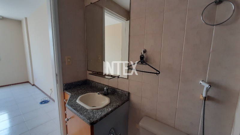 Apartamento à venda com 3 quartos, 90m² - Foto 22