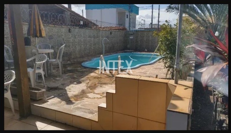 Casa à venda com 4 quartos, 139m² - Foto 5