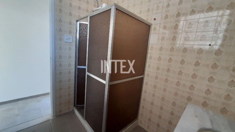 Apartamento à venda com 2 quartos, 72m² - Foto 15