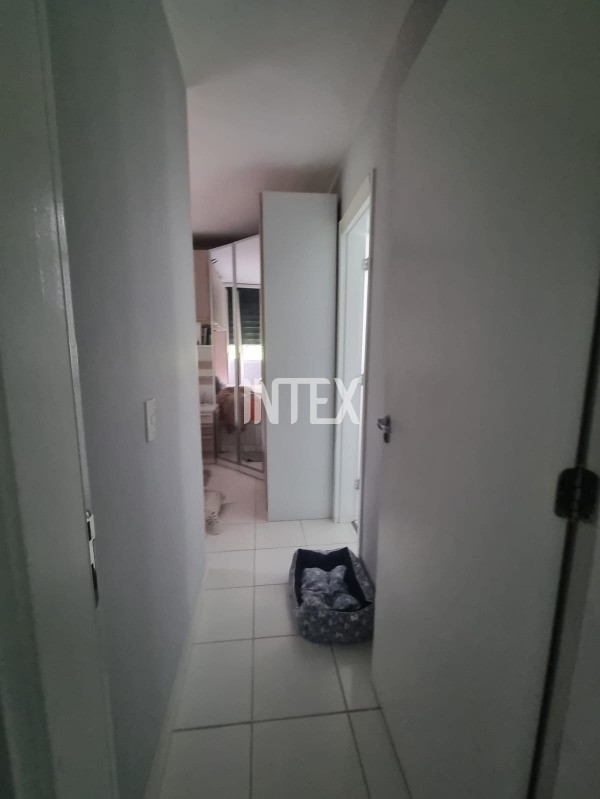 Apartamento à venda com 3 quartos, 80m² - Foto 13