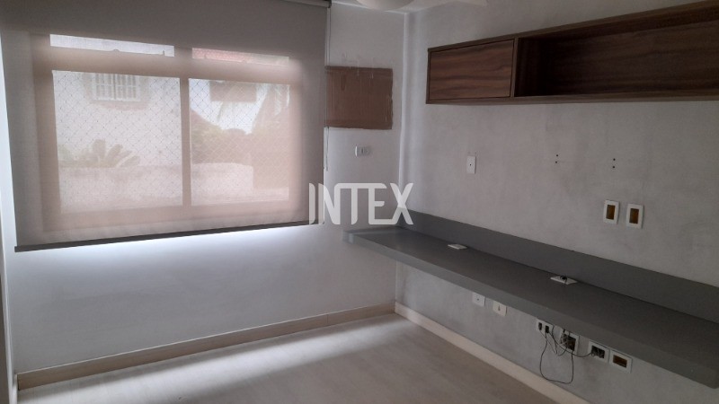 Apartamento à venda com 4 quartos, 135m² - Foto 19