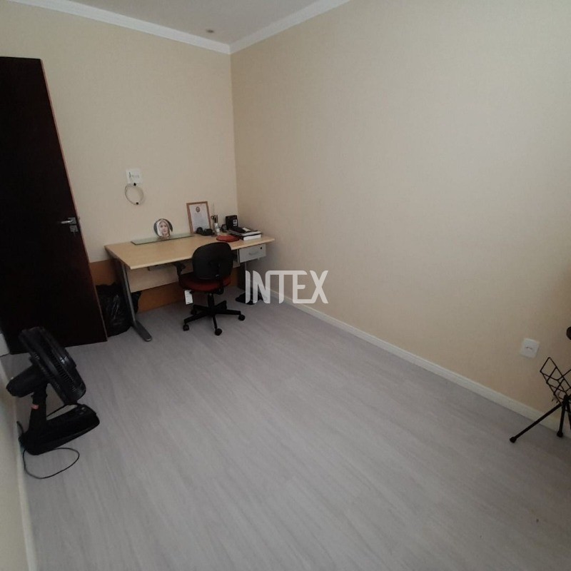 Apartamento à venda com 2 quartos, 60m² - Foto 5