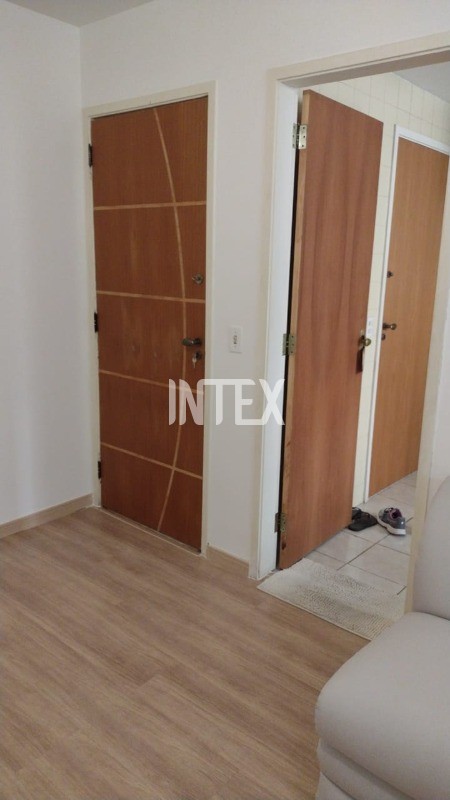 Apartamento à venda com 2 quartos, 80m² - Foto 6