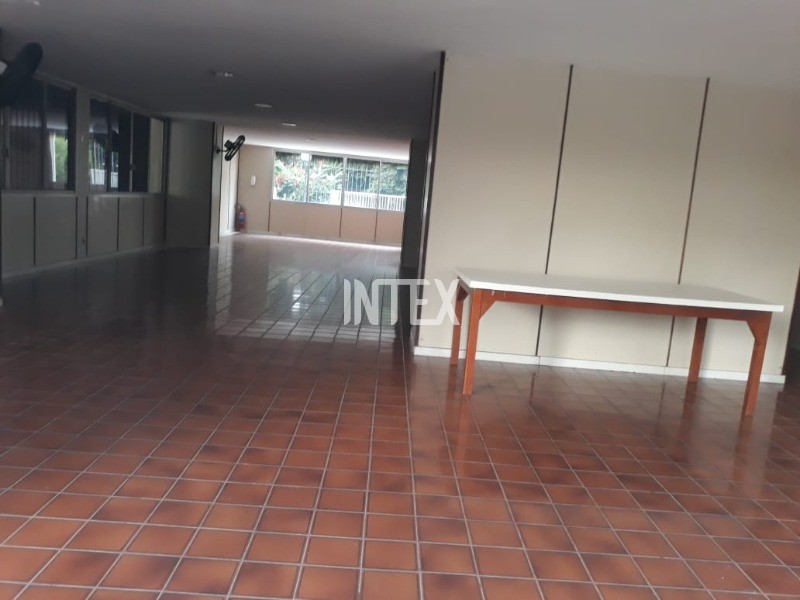 Apartamento à venda com 2 quartos, 80m² - Foto 16