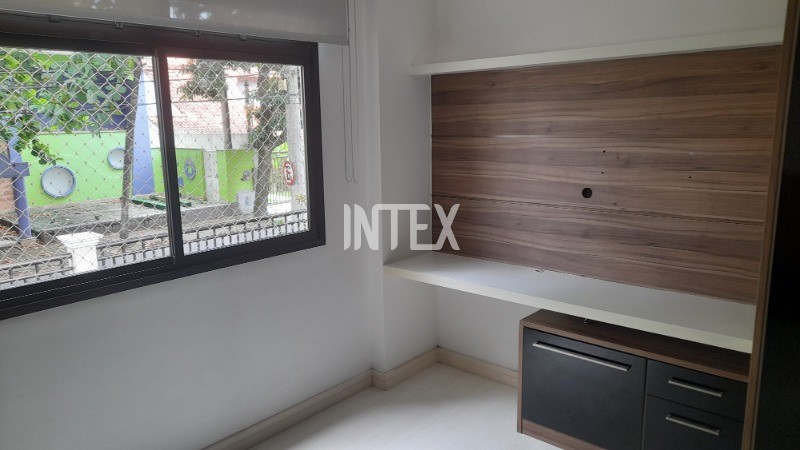 Apartamento à venda com 4 quartos, 135m² - Foto 21