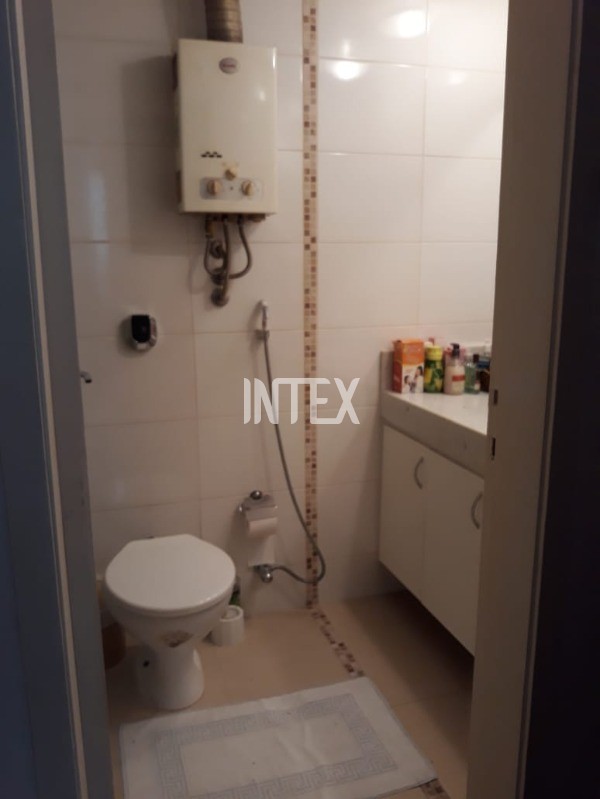 Apartamento à venda com 2 quartos, 80m² - Foto 10