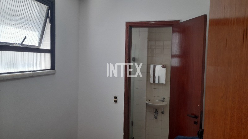 Apartamento à venda com 3 quartos, 120m² - Foto 17