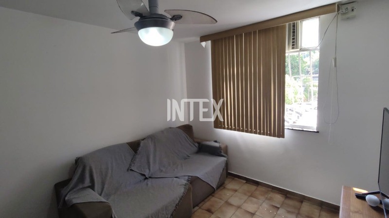 Apartamento à venda com 2 quartos, 55m² - Foto 2