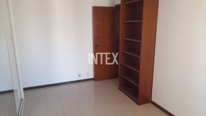 Apartamento à venda com 3 quartos, 120m² - Foto 9