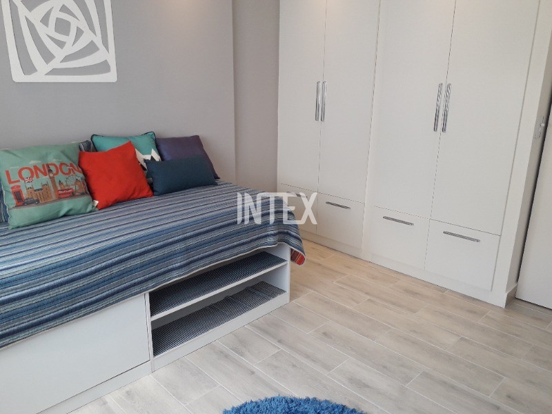 Apartamento à venda com 2 quartos, 80m² - Foto 18