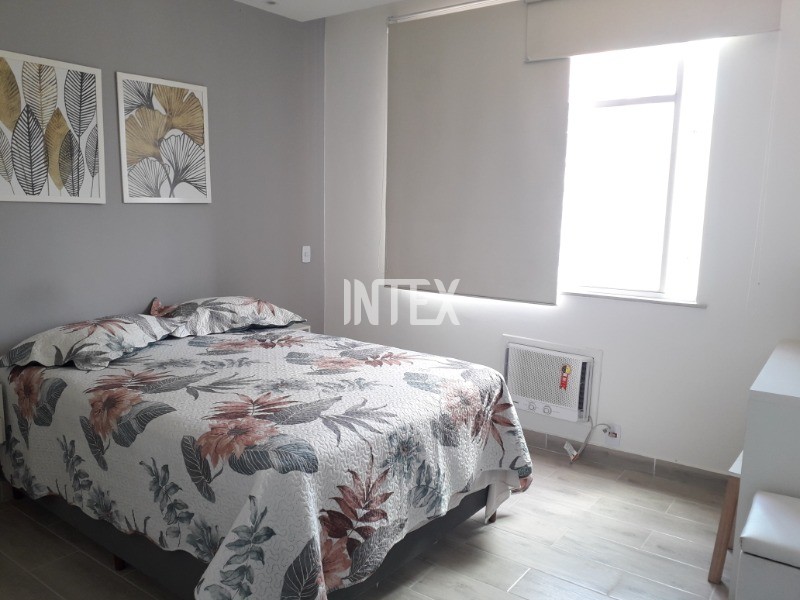 Apartamento à venda com 2 quartos, 80m² - Foto 14