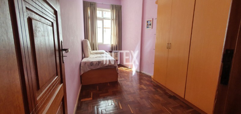 Apartamento à venda com 3 quartos, 130m² - Foto 14