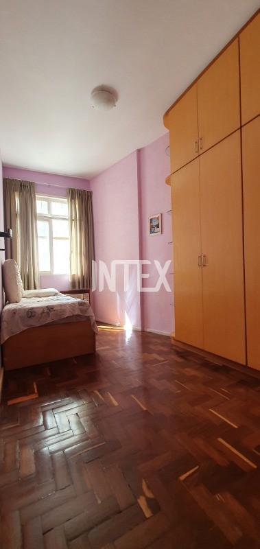 Apartamento à venda com 3 quartos, 130m² - Foto 15