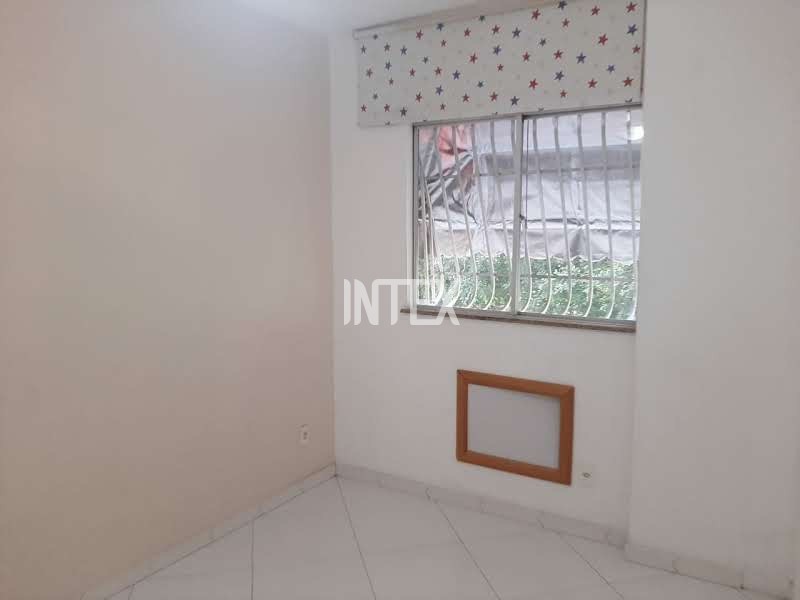 Apartamento à venda com 2 quartos, 80m² - Foto 6