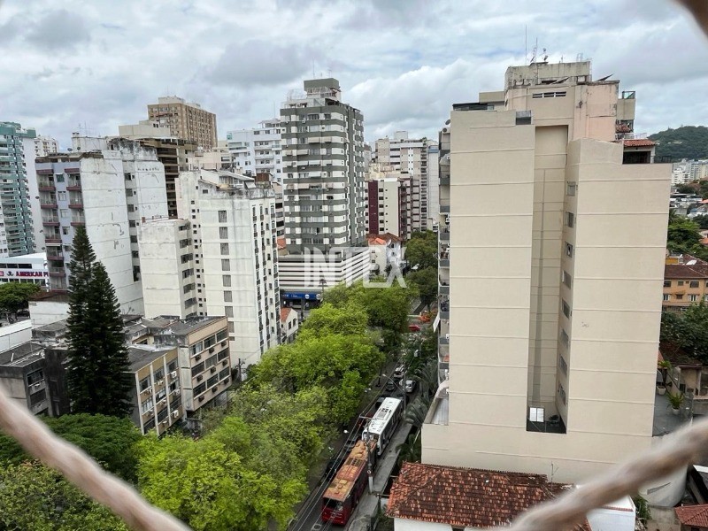 Cobertura à venda com 2 quartos, 192m² - Foto 10