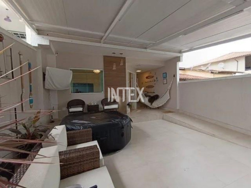 Casa à venda com 3 quartos, 125m² - Foto 9