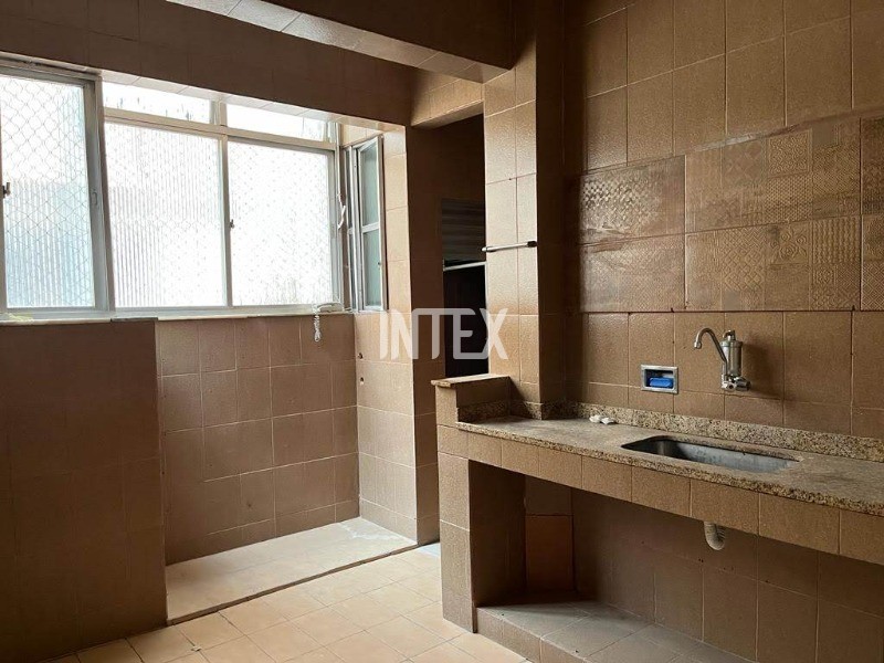 Apartamento à venda com 2 quartos, 87m² - Foto 9