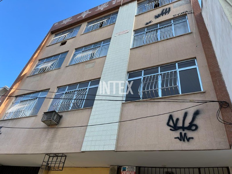 Apartamento à venda com 3 quartos, 130m² - Foto 18