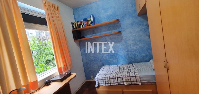 Apartamento à venda com 3 quartos, 130m² - Foto 12