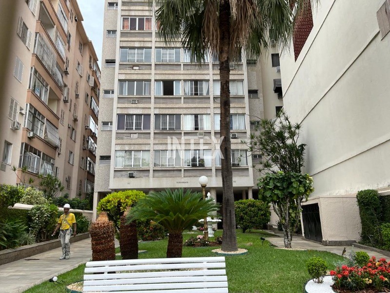 Apartamento à venda com 2 quartos, 87m² - Foto 2