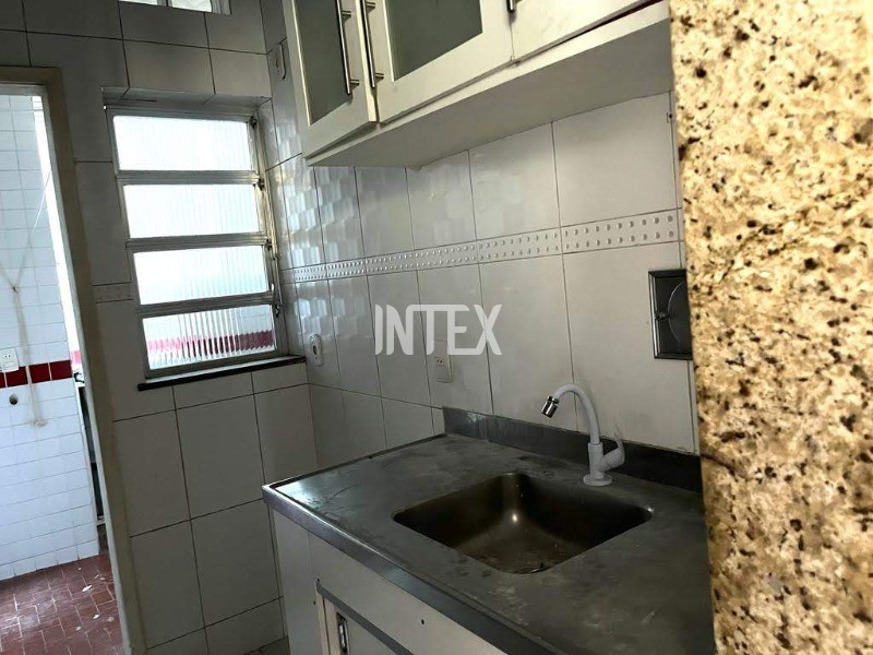 Apartamento à venda com 3 quartos, 130m² - Foto 8