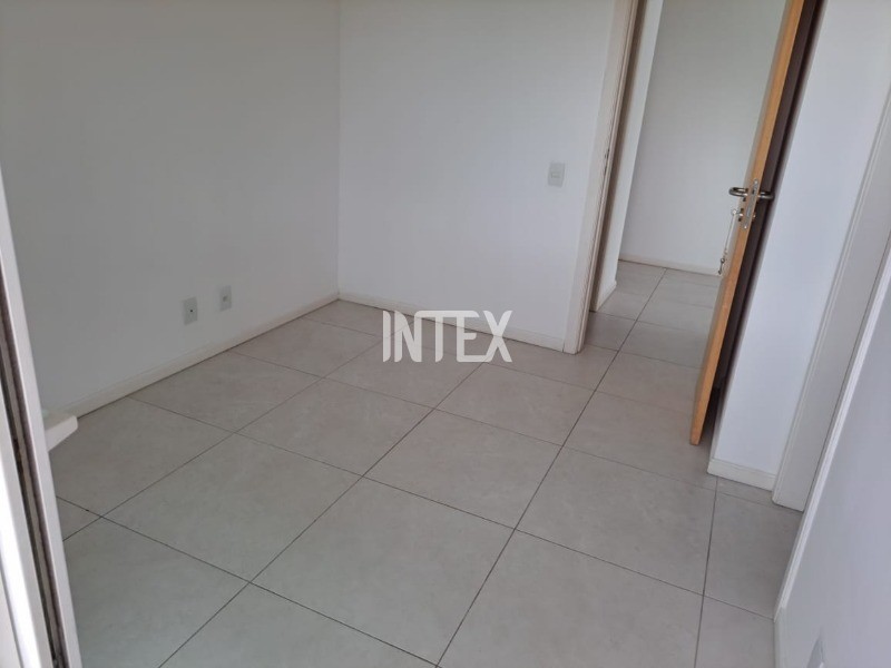 Cobertura à venda com 4 quartos, 180m² - Foto 6