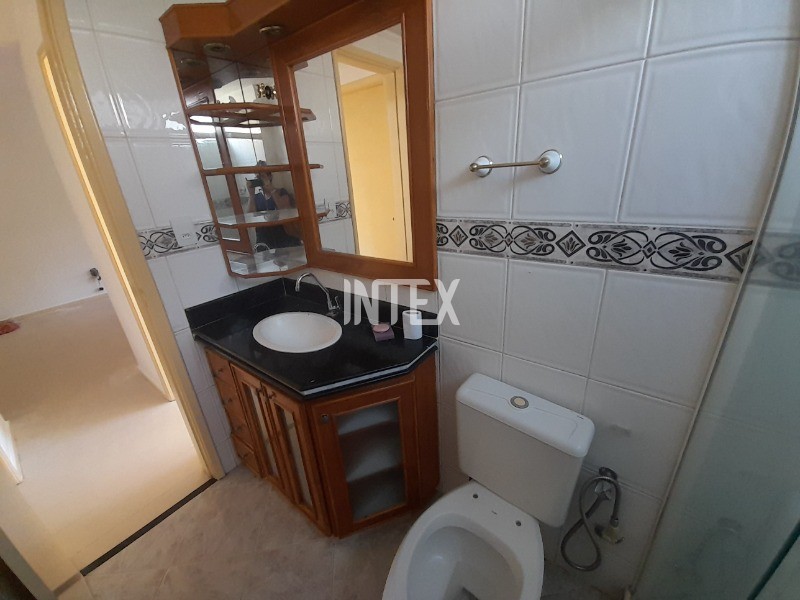 Apartamento à venda com 2 quartos, 70m² - Foto 9