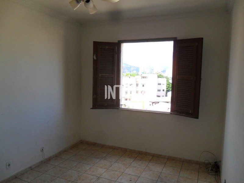 Apartamento à venda com 3 quartos, 100m² - Foto 10